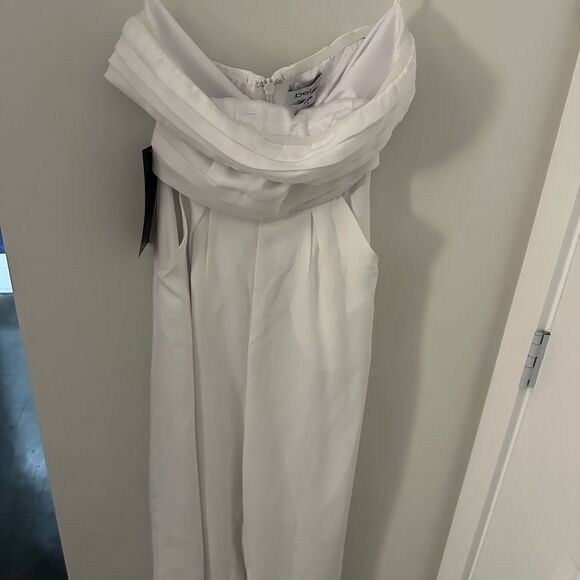 New Bebe jump suit never worn tag still attached​ - Picture 4 of 9